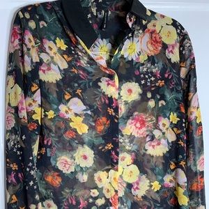 Beautiful MNG sheer top